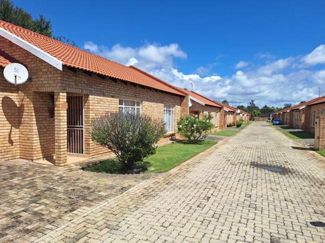2 Bedroom Townhouse in Wilkoppies