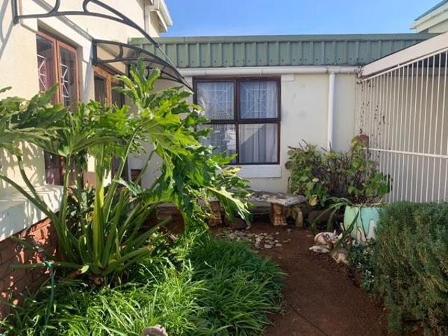 2 Bedroom Townhouse in Willows