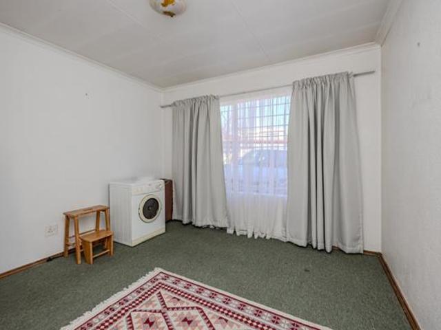 2 Bedroom Townhouse in Wilro Park