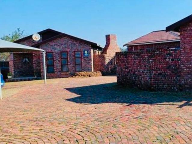 2 Bedroom Townhouse in Windsor Park