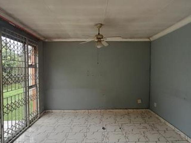 2 Bedroom Townhouse in Woodlands