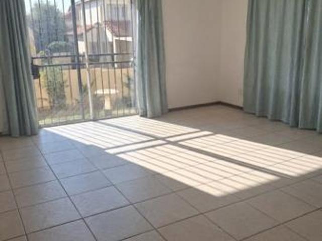 2 Bedroom Townhouse in Zandspruit