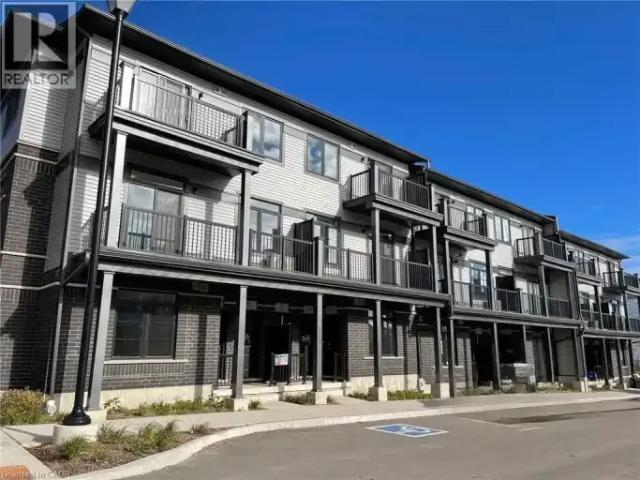2 Bedroom Townhouse Kitchener ON 104876881