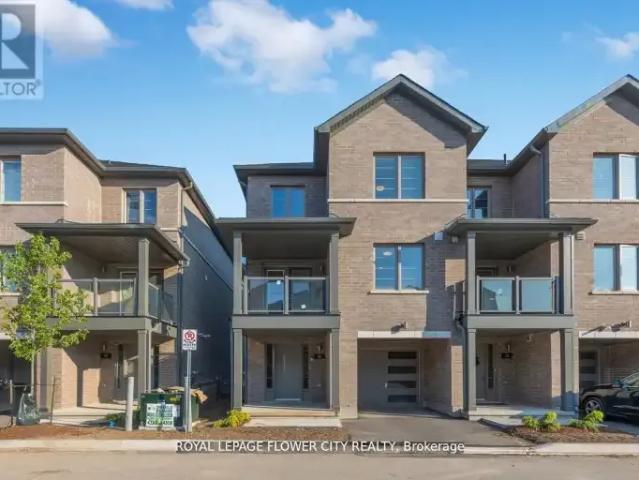2 Bedroom Townhouse Kitchener ON 104257461
