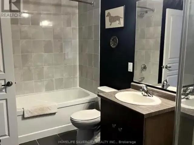 2 Bedroom Townhouse Kitchener ON LS102847397