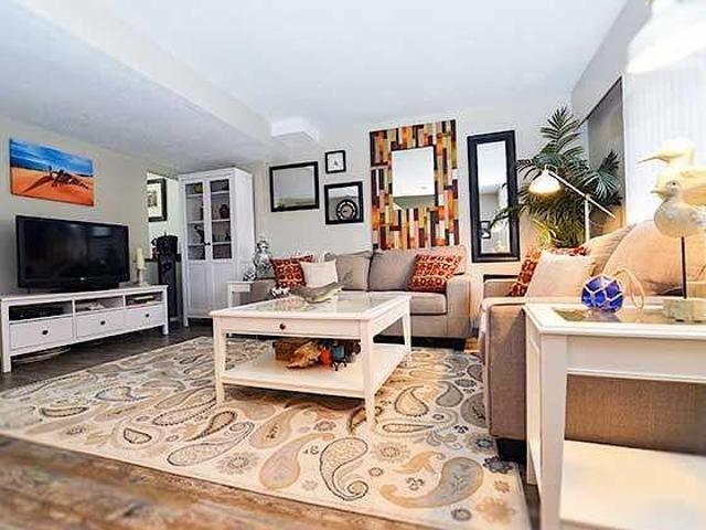 2 Bedroom Townhouse Langley BC 98309294