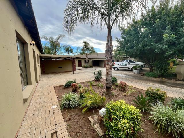 2 Bedroom Townhouse Rented in Flamwood