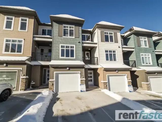 2 Bedroom Townhouse St. Albert AB 97703487