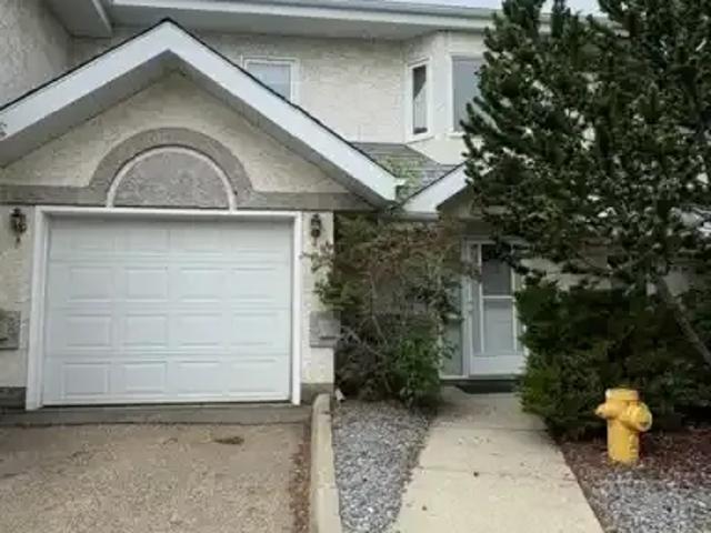 2 Bedroom Townhouse St. Albert AB LS103118832