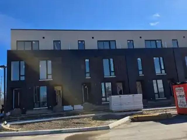 2 Bedroom Townhouse St. Catharines ON 100977003