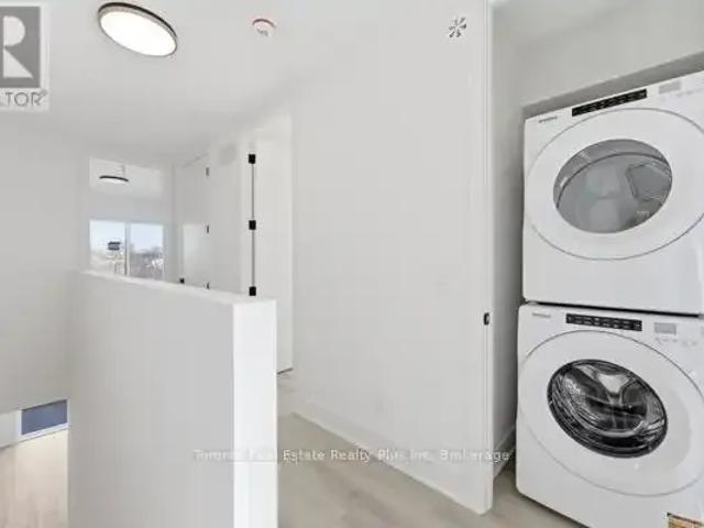 2 Bedroom Townhouse St. Catharines ON LS100941161