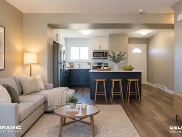 2 Bedroom Townhouse Sudbury ON 105100218