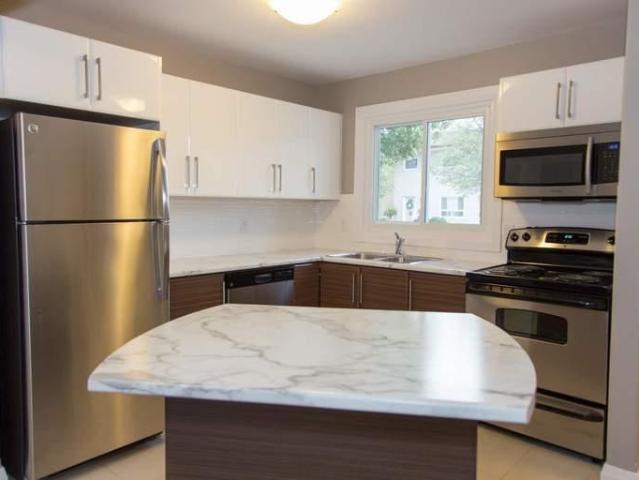2 Bedroom Townhouse Sudbury ON LS96586708