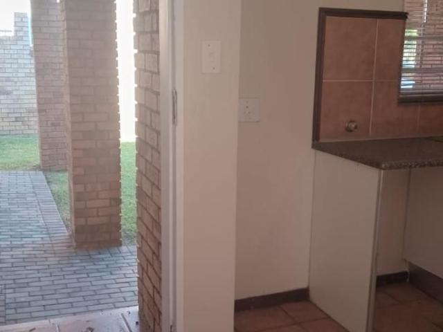 2 Bedroom townhouse sectional to rent in Mooikloof Ridge, Pretoria