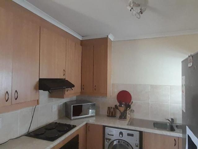2 Bedroom townhouse sectional for sale in Greengate, Krugersdorp