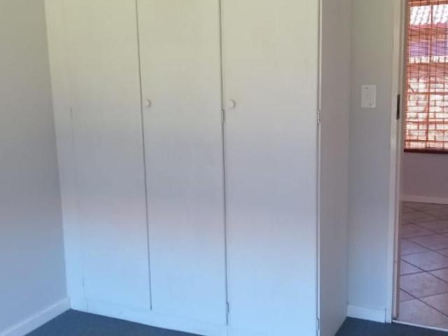 2 Bedroom townhouse sectional for sale in Moreleta Park, Pretoria