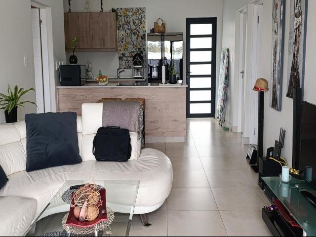 2 Bedroom townhouse sectional for sale in Padfield Park, Pinetown