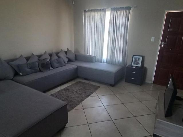 2 Bedroom townhouse sectional for sale in Riversdale, Meyerton