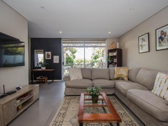 2 Bedroom townhouse sectional for sale in Somerset Lakes, Somerset West