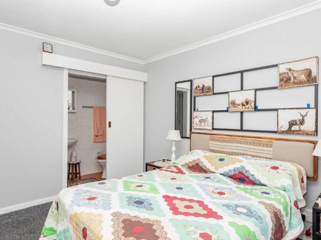 2 Bedroom townhouse sectional for sale in Sonstraal Heights, Durbanville