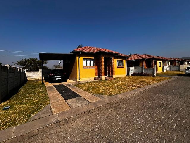 2 Bedroom Townhouse To Let in Waterval East