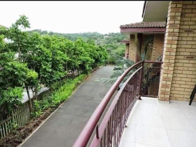 2 Bedroom Townhouse To Let in Amanzimtoti