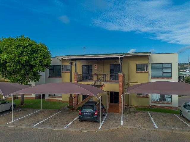 2 Bedroom Townhouse To Let in Glenvista