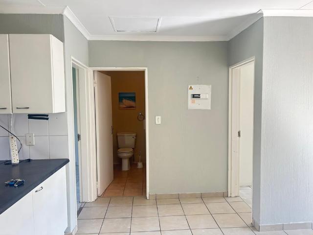 2 Bedroom Townhouse To Let in Randpark Ridge