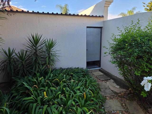 2 Bedroom Townhouse To Rent in Boskruin