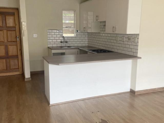 2 Bedroom Townhouse To Rent in Bedford Gardens