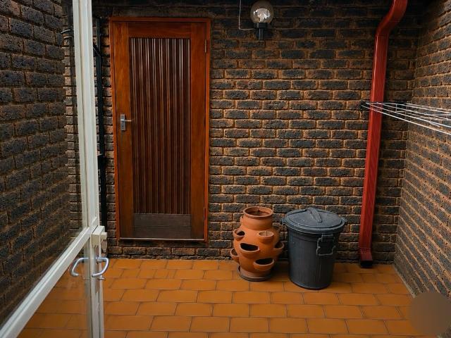 2 Bedroom Townhouse To Rent in Bedford Park