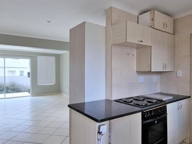2 Bedroom Townhouse To Rent in Erasmus Park