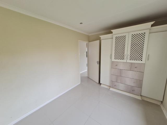 2 Bedroom Townhouse To Rent in Lorraine