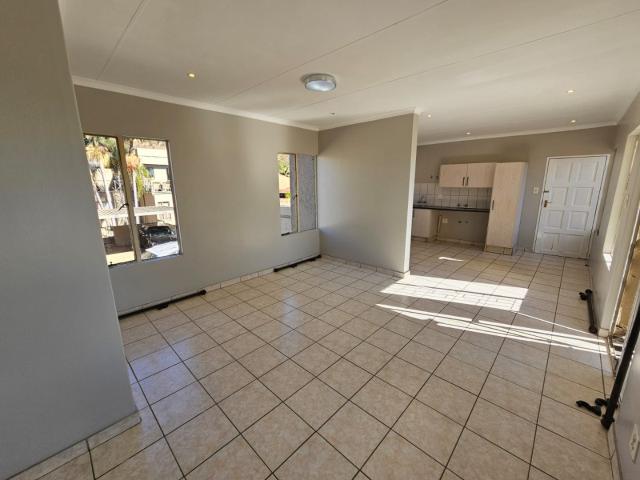 2 Bedroom Townhouse To Rent in Magalieskruin