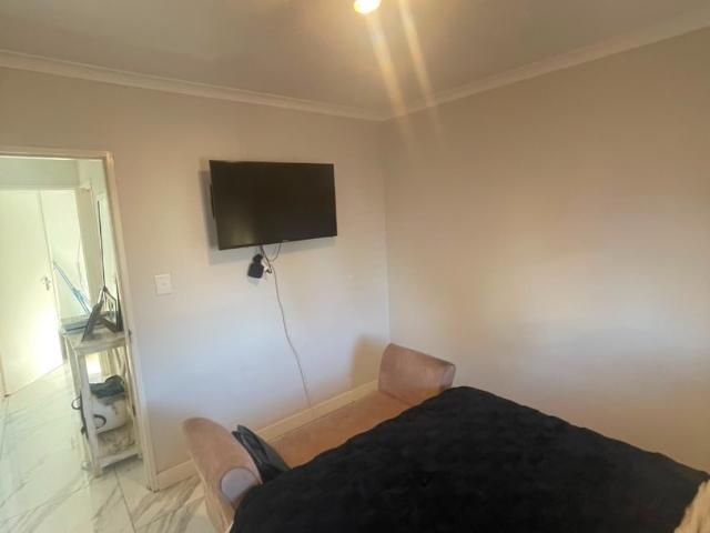 2 Bedroom Townhouse To Rent in Sonstraal Heights