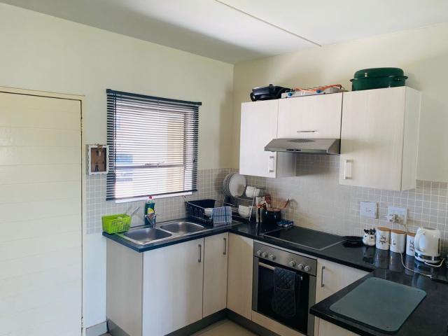2 Bedroom Townhouse To Rent in Pomona