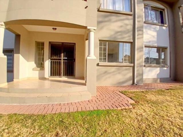 2 Bedroom Townhouse to Rent in Paramount Estate