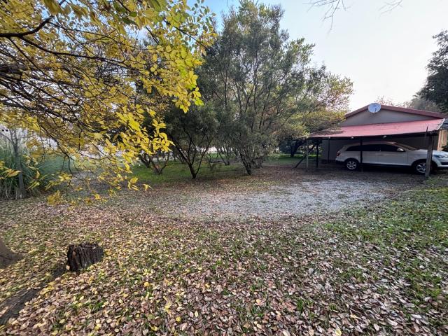 2 Bedroom Townhouse To Rent in Randjesfontein AH