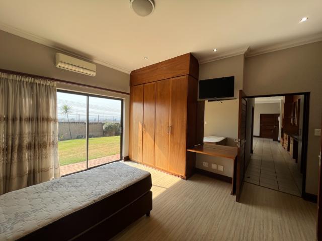 2 Bedroom Townhouse To Rent in Retire at Midstream