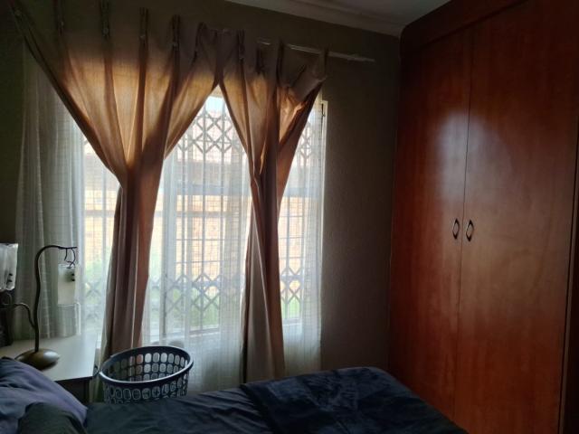 2 Bedroom Townhouse To Rent in Witpoortjie