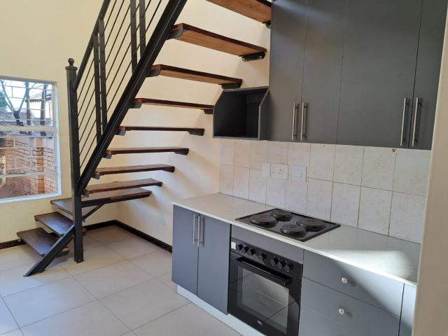 2 Bedroom Townhouse To Rent in Wilgeheuwel