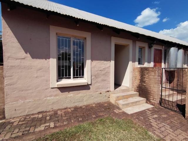 2 Bedroom Townhouse To Rent in Thabazimbi