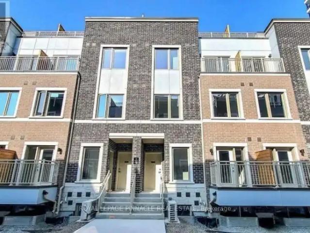2 Bedroom Townhouse Vaughan ON 104972934