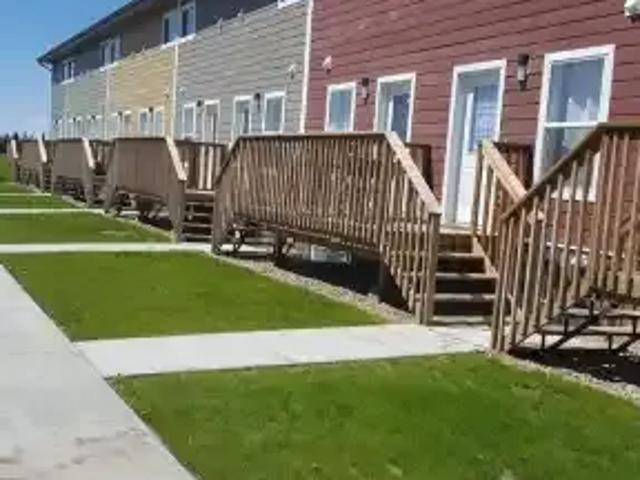 2 Bedroom Townhouse Vermilion AB 100443252