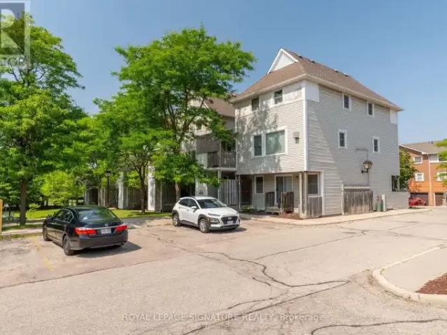 2 Bedroom Townhouse Waterloo ON 103380103