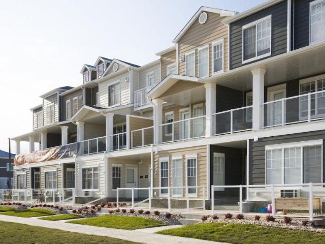 2 Bedroom Townhouse Winnipeg MB LS98310938