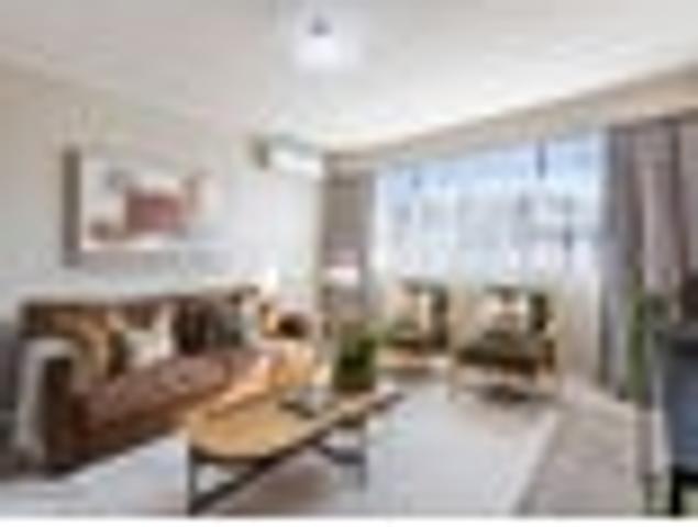 2 BEDROOM UNIT WITH MOUNTAIN VIEWS