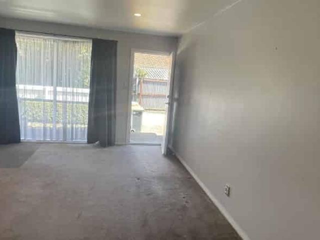 2 Bedroom Unit on Armagh