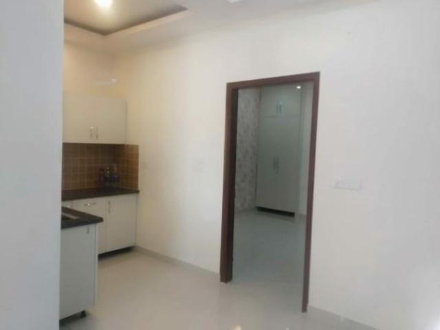 2 bedroom, Zirakpur India N/A 1IN74051543