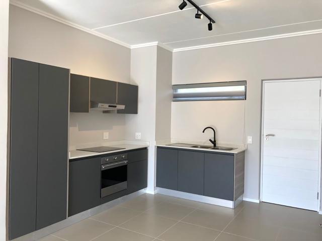 2 BedroomApartment / Flat For Rent inBryanston